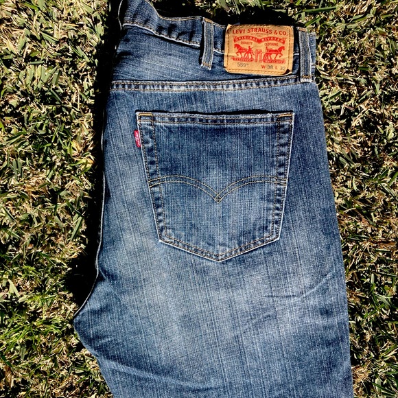 Mens Levi 559 blue jean - Picture 3 of 3